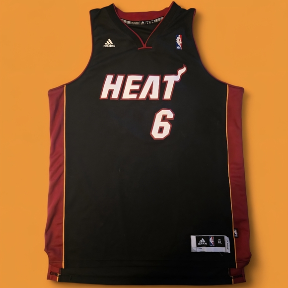 Adidas Basketball Jersey JAMES #6 Miami Heat Mens Size XL Black Red Original - Picture 1 of 4